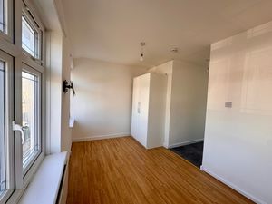 Photo 11- click for photo gallery